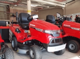 legende 3-Autoportée HONDA HF 2417 HME autoportee-honda-hf-2417-P1016637